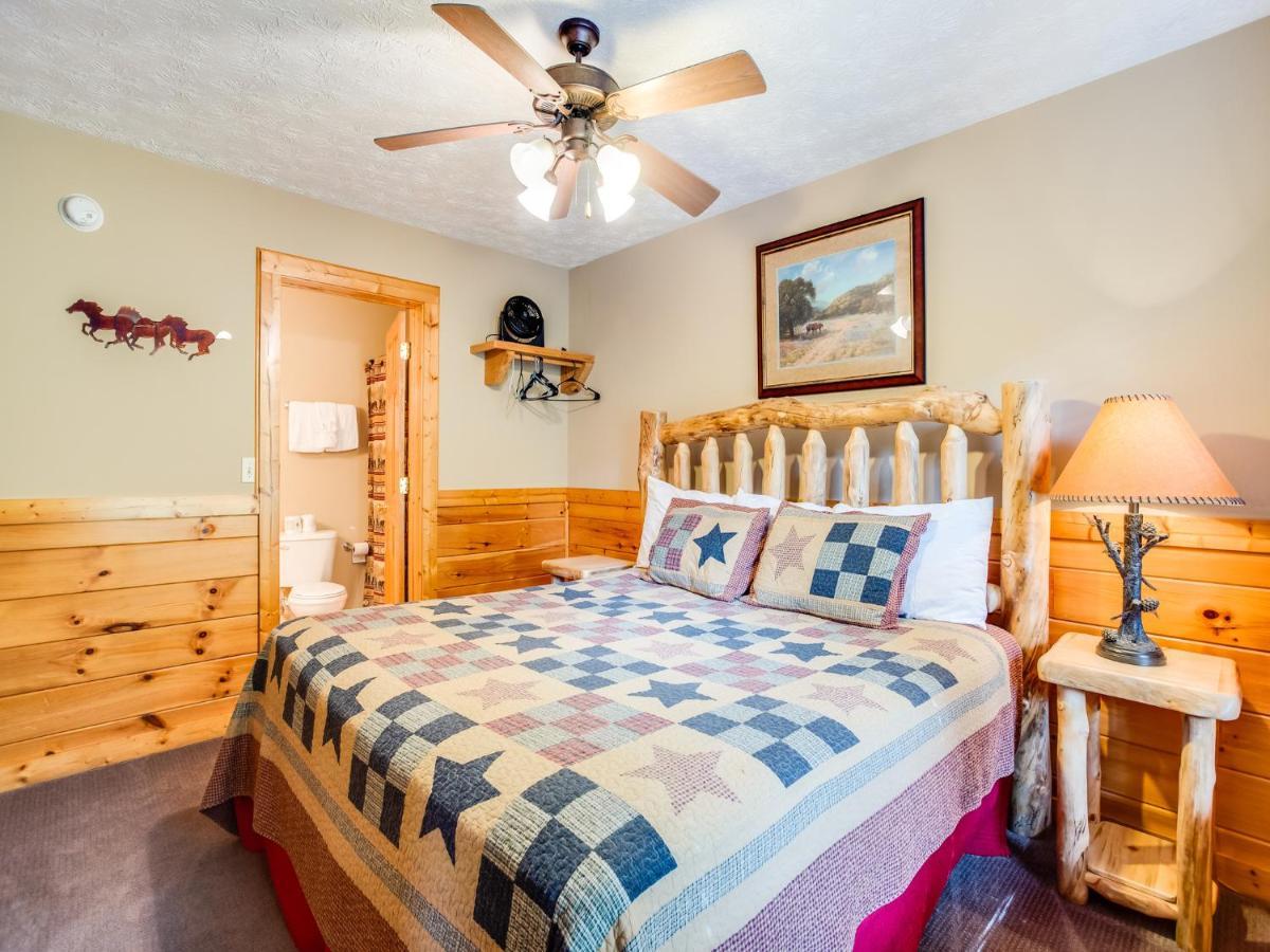Saddle Ridge Vila Gatlinburg Exterior foto